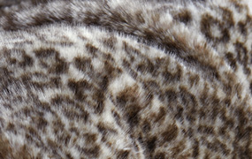 Synthetic fur snow leopard Z512